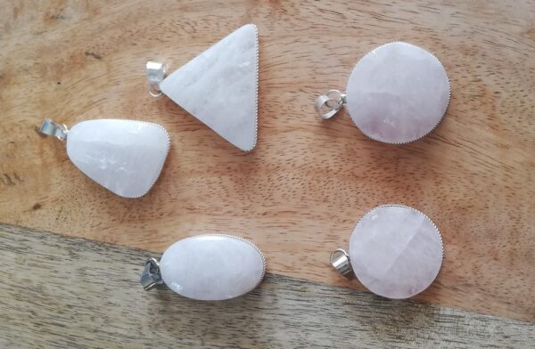 Quartz Rose pendentif